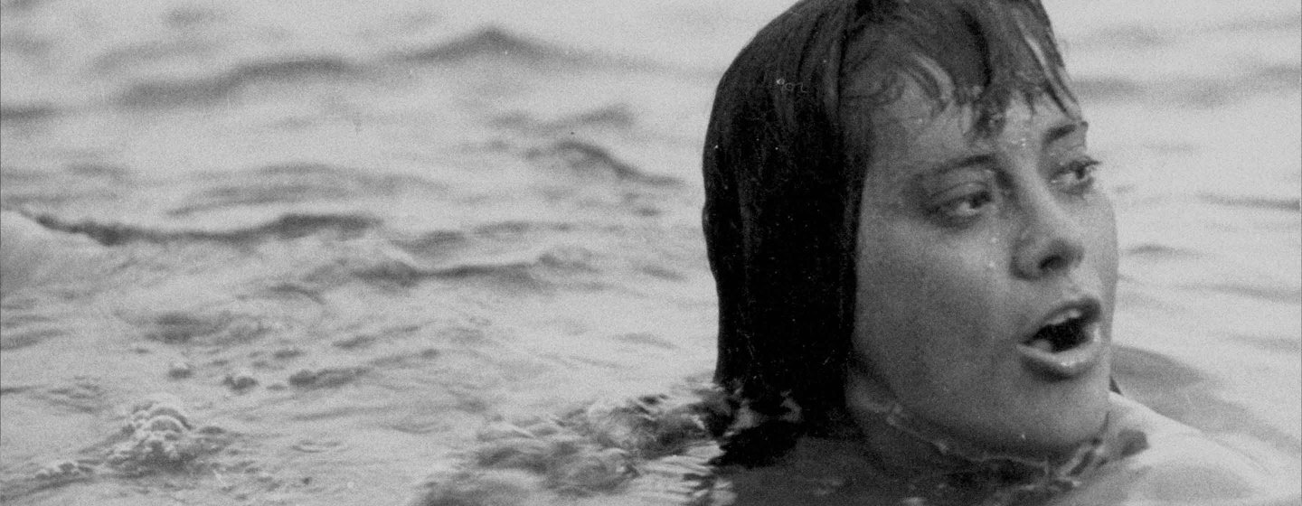 Knife in the Water