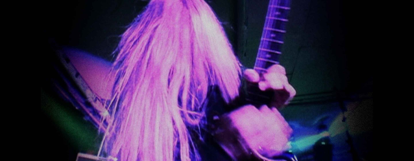 Freakscene: The Story of Dinosaur Jr.